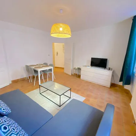 Apartment T3 Sur Le Port De